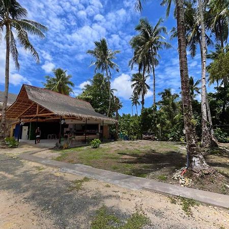 Dawn Patrol Siargao Hostel เจเนอรัลลูนา ภายนอก รูปภาพ