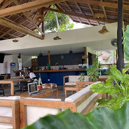 Dawn Patrol Siargao Hostel เจเนอรัลลูนา ภายนอก รูปภาพ